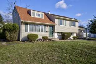 74 Marcy St, Franklin Township, NJ 08873 - Photo 2