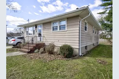 309 Marion Pl, Manville, NJ 08835 - Photo 2