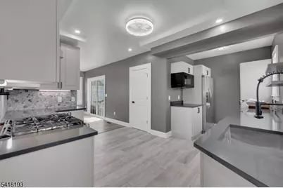 711 Pemberton Ave, Plainfield, NJ 07060 - Photo 10