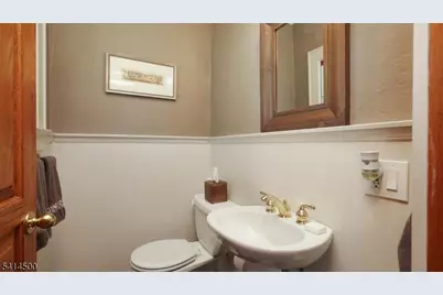 660 Glen Ave, Westfield Town, NJ 07090 - Photo 20