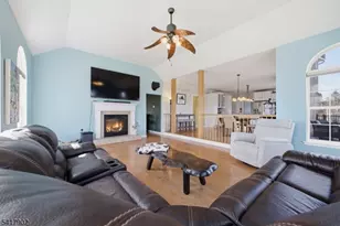 122 Millbrook Rd, Hardwick Township, NJ 07825 - Photo 6