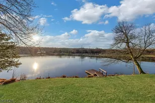 10 Lake Dr W, Wayne, NJ 07470 - Photo 4