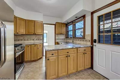 10 Lake Drive West, Wayne, NJ 07470 - Photo 14