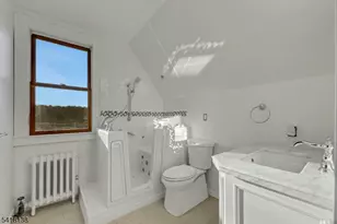 10 Lake Dr W, Wayne, NJ 07470 - Photo 22