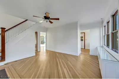 10 Lake Drive West, Wayne, NJ 07470 - Photo 8