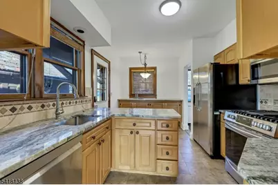 10 Lake Drive West, Wayne, NJ 07470 - Photo 12