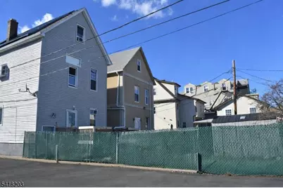 546 S Broad St, Elizabeth, NJ 07202 - Photo 4