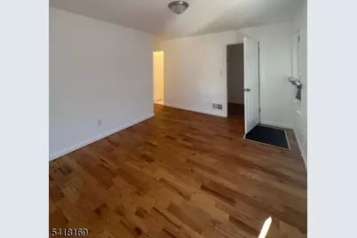 339 Ocean Ave, Jersey City, NJ 07305 - Photo 16