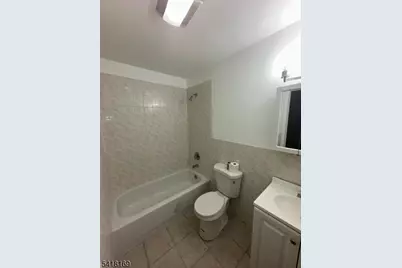 339 Ocean Ave, Jersey City, NJ 07305 - Photo 6