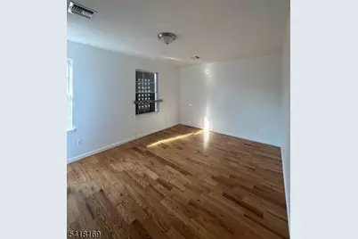 339 Ocean Ave, Jersey City, NJ 07305 - Photo 26