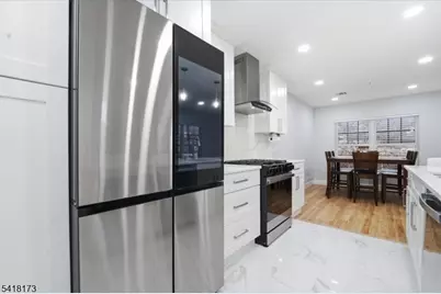 181-A Court St, Newark, NJ 07103 - Photo 14