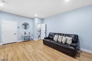 181A Court St, Newark, NJ 07103 - Photo 4