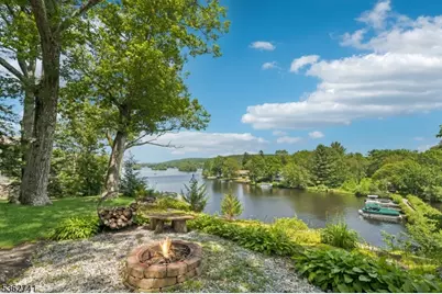 42 Witte Rd, West Milford, NJ 07421 - Photo 4