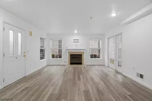 116 Chariot Ct, Piscataway Township, NJ 08854 - Photo 4