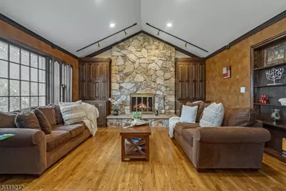 7 Chadwick Rd, Livingston, NJ 07039 - Photo 12