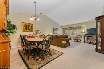 16 Westchester Ter, Clinton Township, NJ 08801 - Photo 10