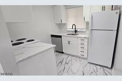 206 Main Street #1, Millburn, NJ 07041 - Photo 2