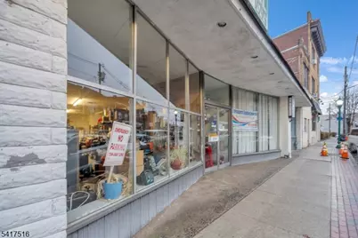 236 Stuyvesant Ave, Lyndhurst Township, NJ 07071 - Photo 8