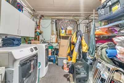 236 Stuyvesant Ave, Lyndhurst Township, NJ 07071 - Photo 12