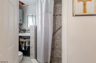 29 Arden St, Franklin Township, NJ 08873 - Photo 6