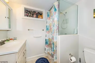 12-31 Roosevelt Pl, Fair Lawn, NJ 07410 - Photo 30