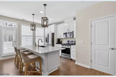 29 Robeson St, Somerville, NJ 08876 - Photo 8