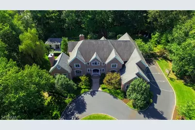 6 Thistle Ln, Warren Township, NJ 07059 - Photo 2