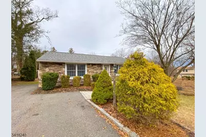 28 Woodside Dr, West Milford Twp., NJ 07480 - Photo 4