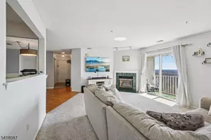 1636 King Ct, Green Brook Township, NJ 08812 - Photo 10