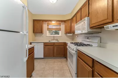 8 Betty Court, Lebanon, NJ 08833 - Photo 12