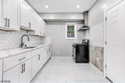 468-470 Park Ave #2, Paterson, NJ 07504 - Photo 10