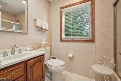 20 Kew Dr, Springfield, NJ 07081 - Photo 12