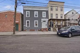 206 Clark Pl, Elizabeth, NJ 07206 - Photo 2