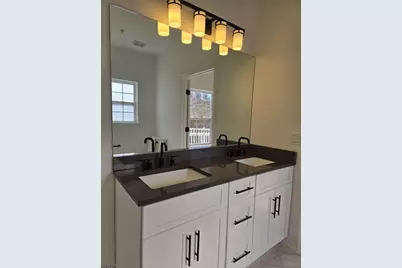 43 Forest Dr, Piscataway Township, NJ 08854 - Photo 14