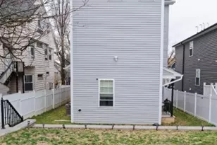 81 N Grove St, East Orange, NJ 07017 - Photo 38