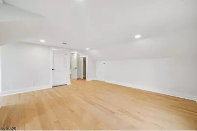 111 N Summit Ave, Chatham, NJ 07928 - Photo 22