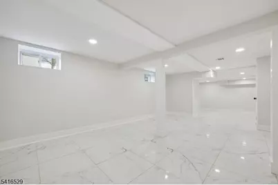 111 N Summit Ave, Chatham, NJ 07928 - Photo 28