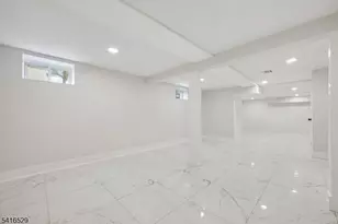 111 N Summit Ave, Chatham, NJ 07928 - Photo 28