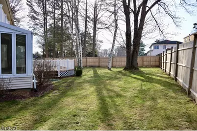 2 Edith Ct, East Hanover Township, NJ 07936 - Photo 2