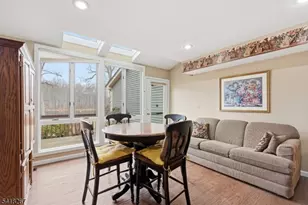 25 Stone Row Ln, Jefferson Township, NJ 07438 - Photo 12