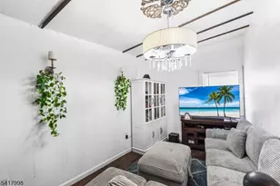 218 Muhlenberg Pl, Plainfield, NJ 07060 - Photo 8