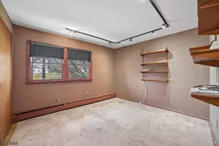 67 Sun Valley Way, Morris Plains, NJ 07950 - Photo 18