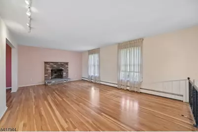 67 Sun Valley Way, Morris Plains, NJ 07950 - Photo 4