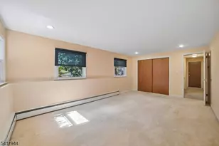 67 Sun Valley Way, Morris Plains, NJ 07950 - Photo 20