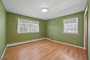 67 Sun Valley Way, Morris Plains, NJ 07950 - Photo 16