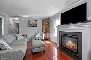 89 Bourne Cir, Hardyston Township, NJ 07419 - Photo 6