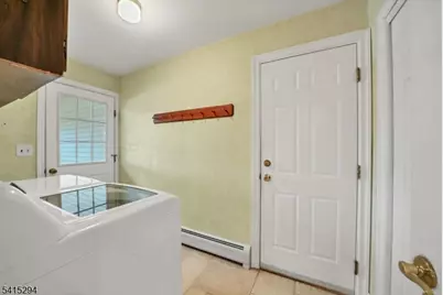 11 Beechnut Dr, Washington Township, NJ 07853 - Photo 18