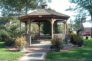 4 Riverside Dr Apt, Cranford Township, NJ 07016 - Photo 22