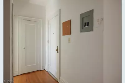 4 Riverside Drive, Apt #302, Cranford Township, NJ 07016 - Photo 6