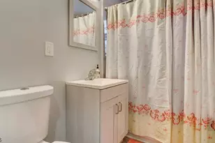 18 McKay Ave, East Orange, NJ 07018 - Photo 12